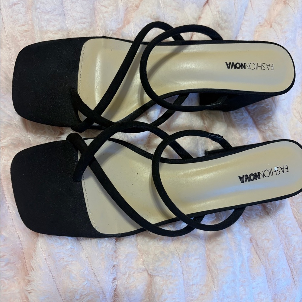 Fashion Nova Black Strappy Heels